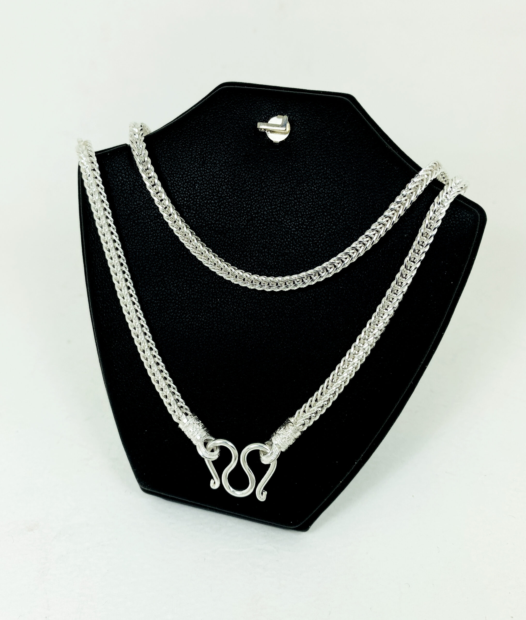 สร้อยคอเงินแท้ 925 ห้อยพระองค์เดียว ลายสี่เสา สไตล์คลาสสิค - Image 2