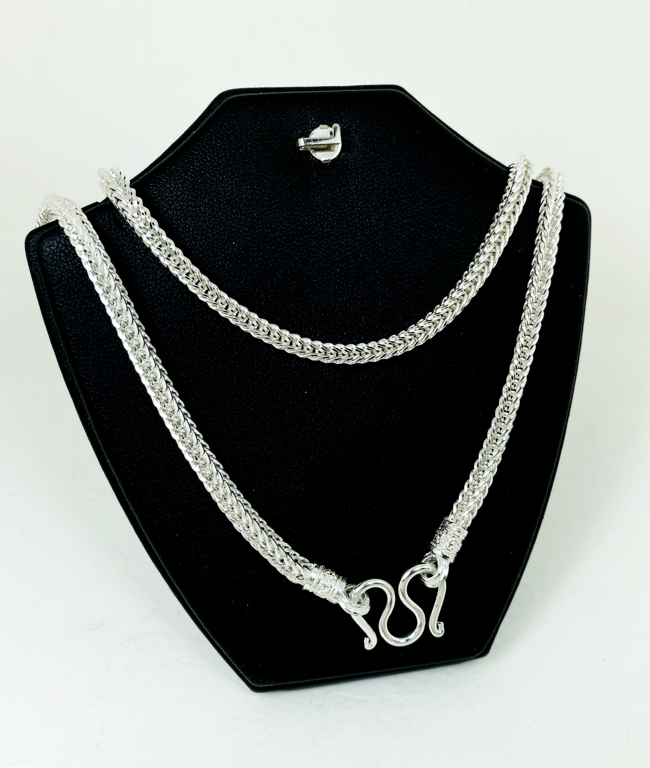 สร้อยคอเงินแท้ 925 ห้อยพระองค์เดียว ลายสี่เสา สไตล์คลาสสิค - Image 3