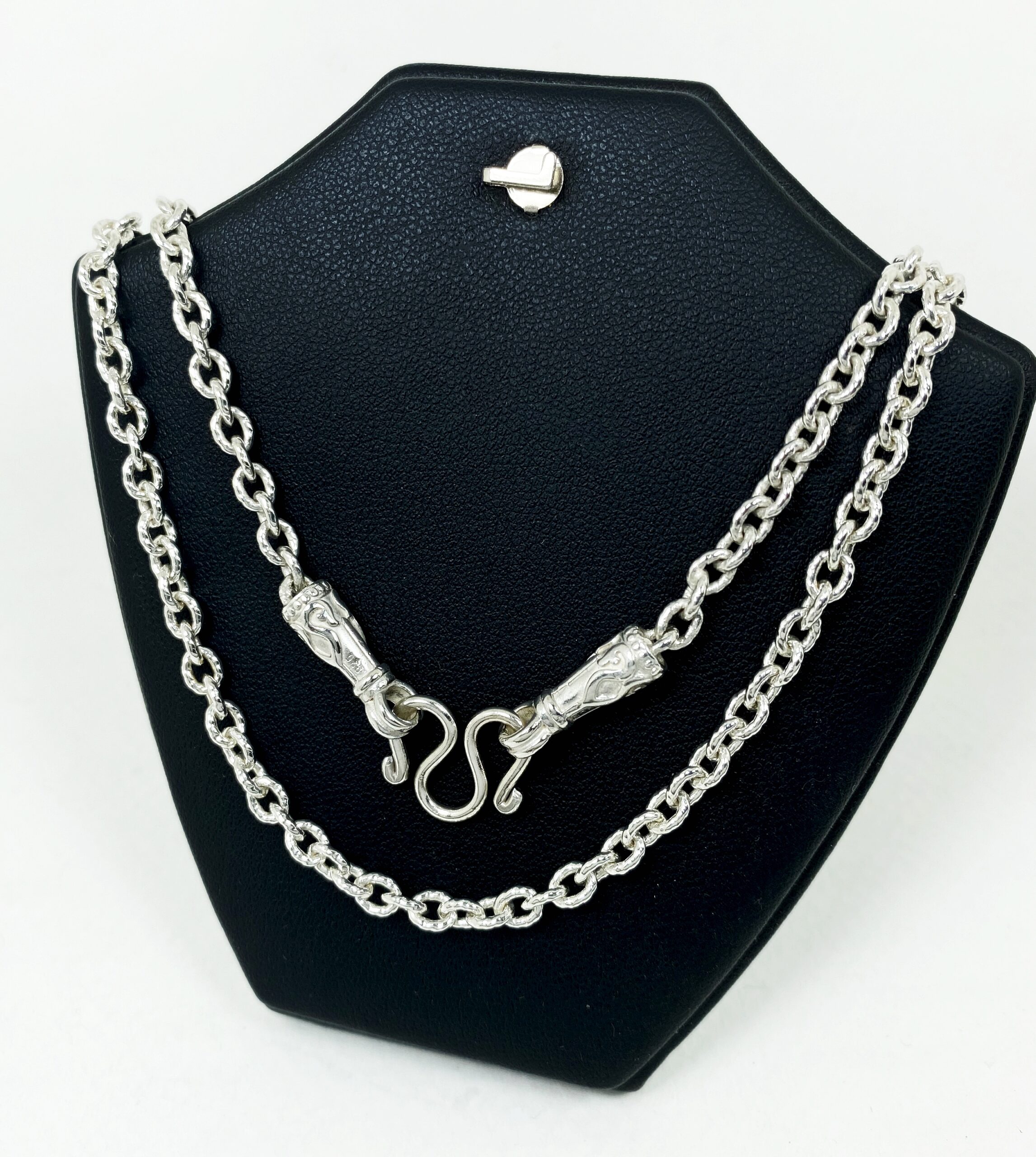 สร้อยเงินแท้ 925 ลวดลายเล่นแสง ปลายหัวจรวด ตะขอM ห้อยพระ 1 องค์ ลายลูกโซ่